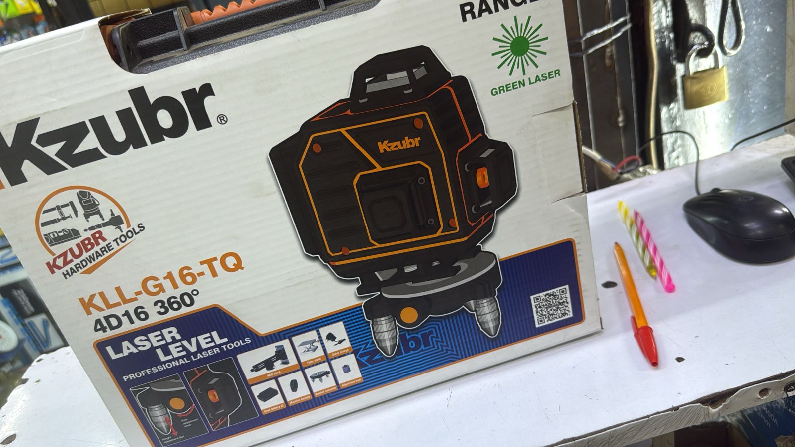 Kzubr laser level with no stand