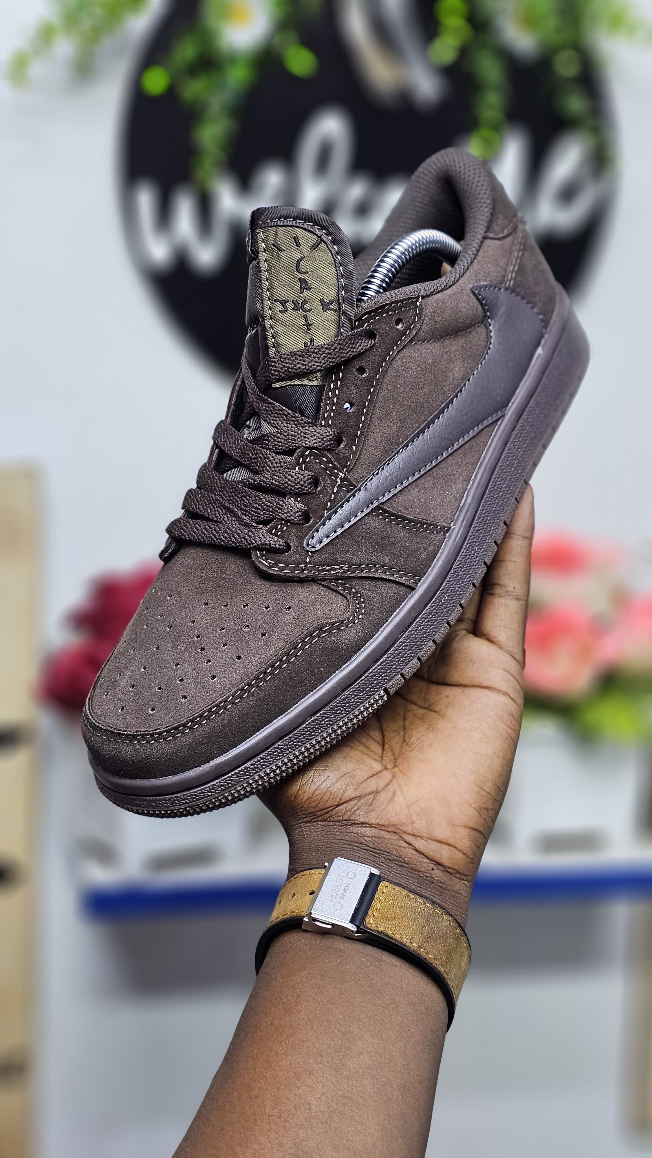 Jordan 1 X Travis scott "velvet brown Men's Sneakers – Legendary Style & Unmatched Comfort