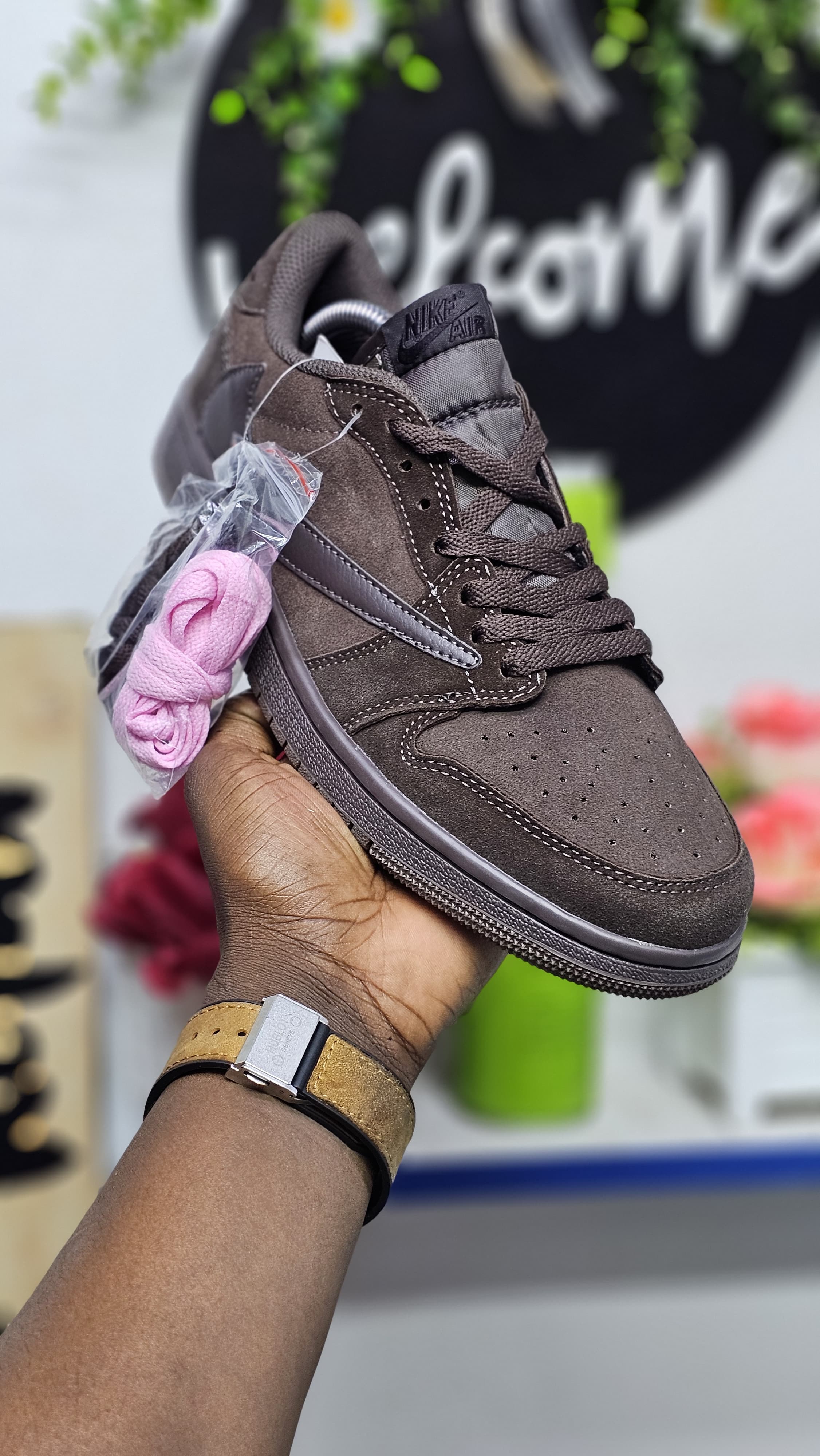 Jordan 1 X Travis scott "velvet brown Men's Sneakers – Legendary Style & Unmatched Comfort
