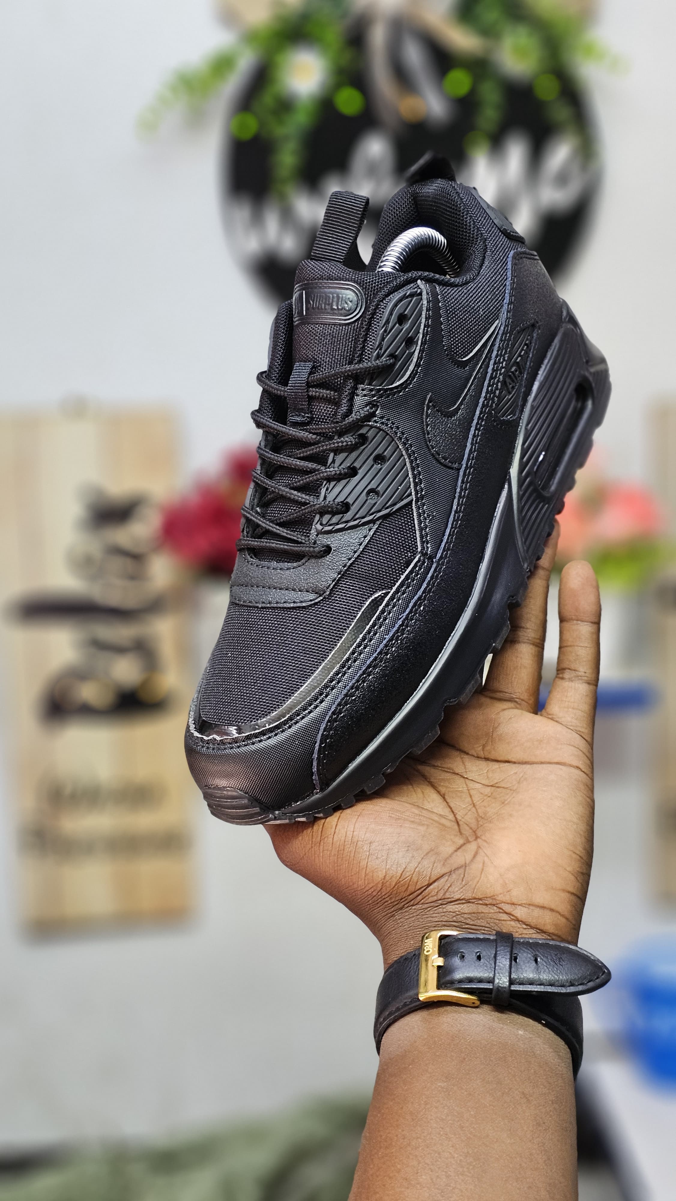 New Arrival Air Max 90 Men’s Sneakers Iconic Style, All Day Comfort & Stree Ready Performance