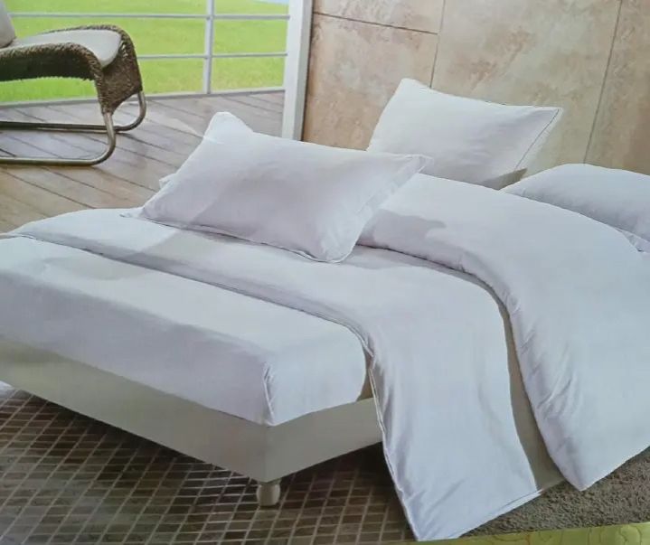 White Striped Duvet Cover Set 6x6 with Bedsheet and 2 Pillowcases – Elegant Soft Cotton Bedding for Comfort, Style & Durability – Luxury Hotel Quality Bed Linen for Modern Bedroom