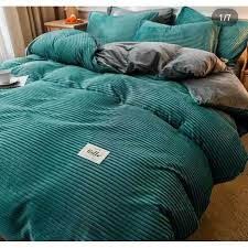 Generic 6x6 Warm Soft Velvet Woolen Duvet Set – Luxurious Bedding Set with Plush Velvet Blanket, Cozy Duvet, Soft Bedsheet, Matching Pillowcases, Hypoallergenic, Durable, Elegant Bedroom Essential