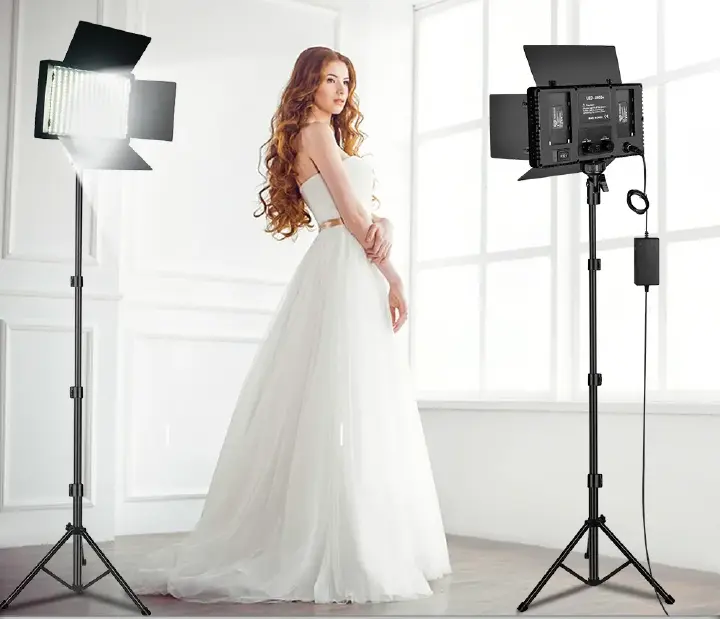Professional U600 LED 600 Video Light Kit with 2.1m Metal Stand, Dimmable Brightness & Adjustable Color Temperature 3200K–5600K for Photography, Filming, YouTube Content Creation, Live Streaming Studi