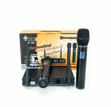 BNK X35 UHF Dual‑Channel Vocal Wireless Microphone System – Professional Dual Wireless Mics for Karaoke, PA, DJ, Parties & Live Performances