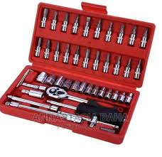 46-Piece Generic Hand Tool Set for Household and Car Repairs – Includes Socket Wrenches, Screwdrivers & Plastic Toolbox for Organized Storage and Everyday Maintenance