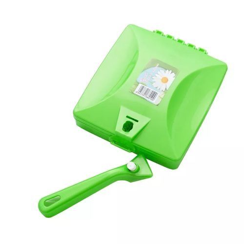 1PC Manual carpet brush mini vacuum cleaner Manual carpet brush vacuum cleaner, no electricity and no batteries meaning it can be used in any setting Handheld brush which can be used anywhere.