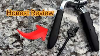Kitchen Premium Garlic Press Set - Rust Proof & Dishwasher Safe Professional Garlic Mincer Tool - Easy-Squeeze, Easy-Clean with Soft cleaning materials.