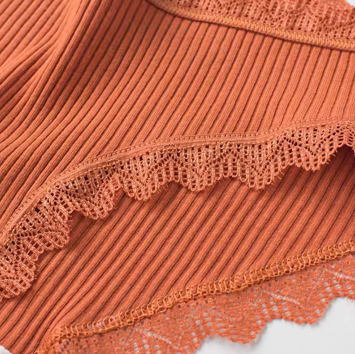 4 pairs of underwear lace mid-waist women's briefs casual cotton underwear close-fitting breathable girls underwear ladies clothes Fast delivery within 1-5 days