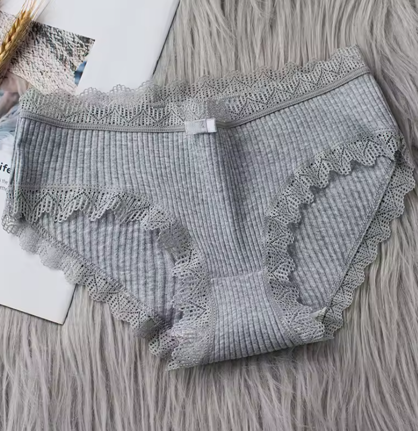 4 pairs of underwear lace mid-waist women's briefs casual cotton underwear close-fitting breathable girls underwear ladies clothes Fast delivery within 1-5 days