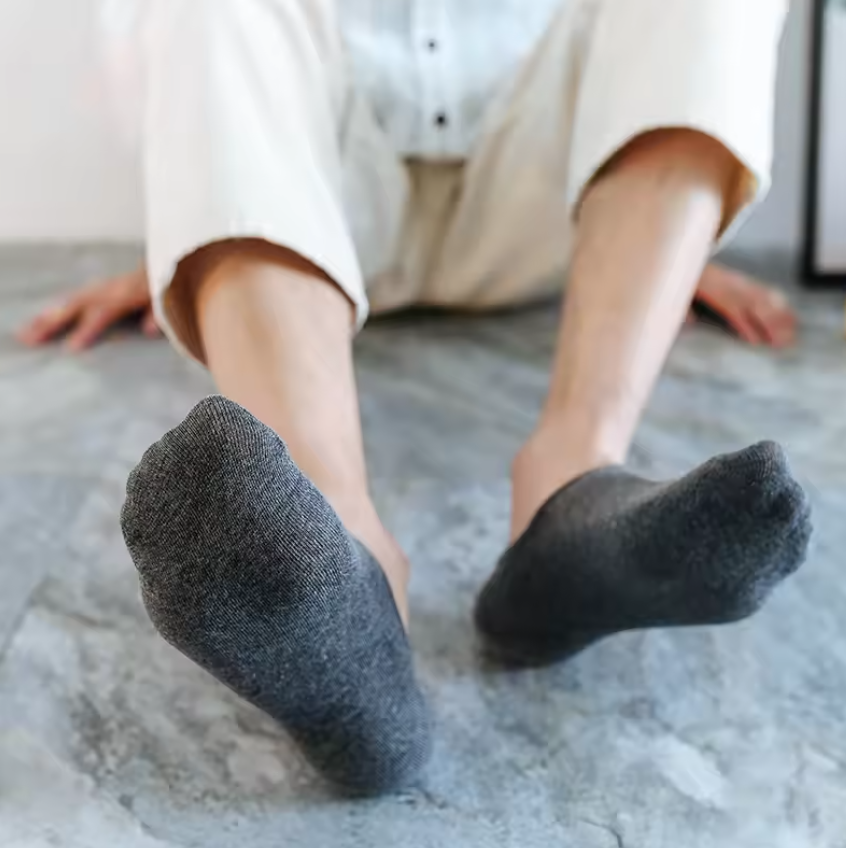 5pc  Pairs Men's Invisible Socks Slippers Cotton Silicone Non-slip Summer No-show Ankle Socks Casual Breathable Thin Boat Sock Local fast delivery