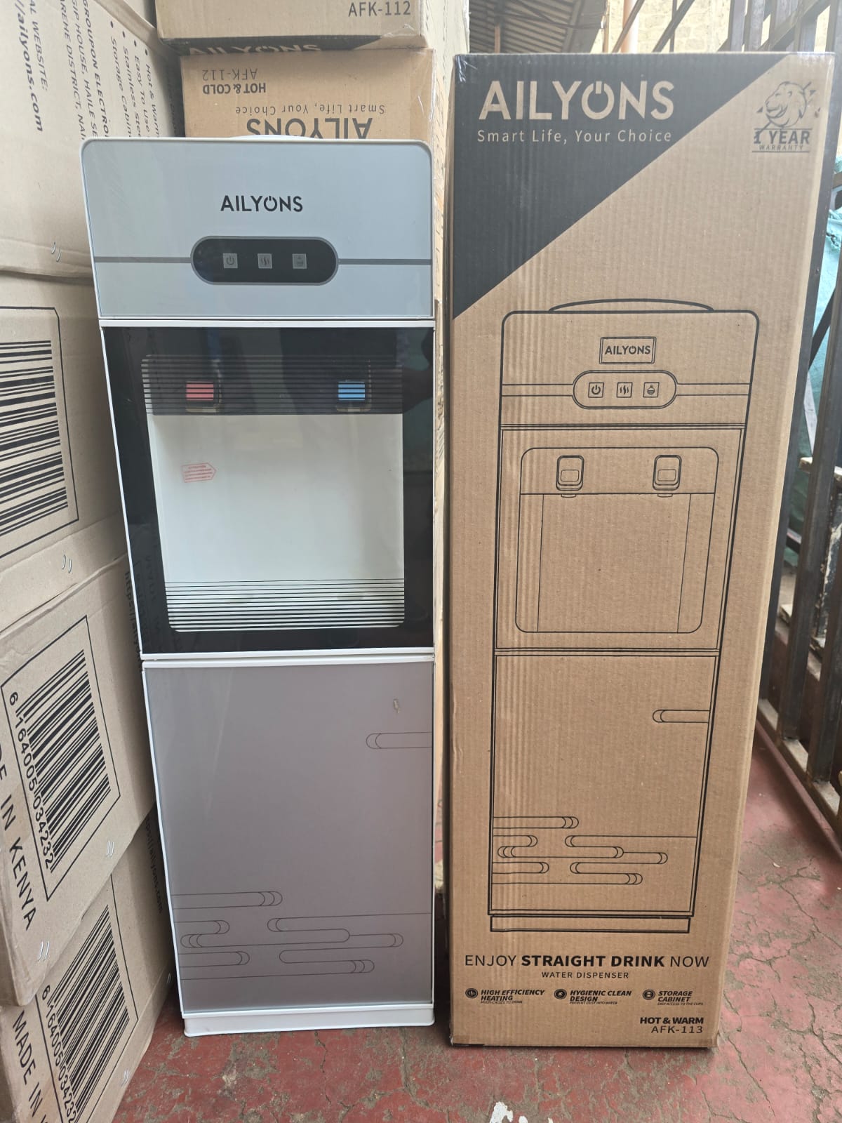 Ailyons 2-Tap Water Dispenser (Hot & Cold)

Enjoy convenience every day with the Ailyons 2-Tap Water Dispenser, designed to provide instant hot and cold water for your home or office. Perfect for maki