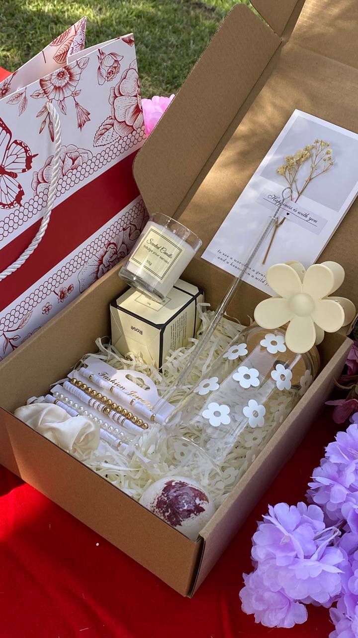 Perfect Gift Set for Ladies — Birthday, Anniversary & Appreciation Gift Box | Elegant Surprise Set