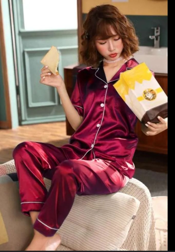 🔥 💰 LOW PRICE OFFER 💰🔥 1-Piece Ladies Pajama Set 👚🌙 | Medium & Large | Soft, Comfortable & Affordable