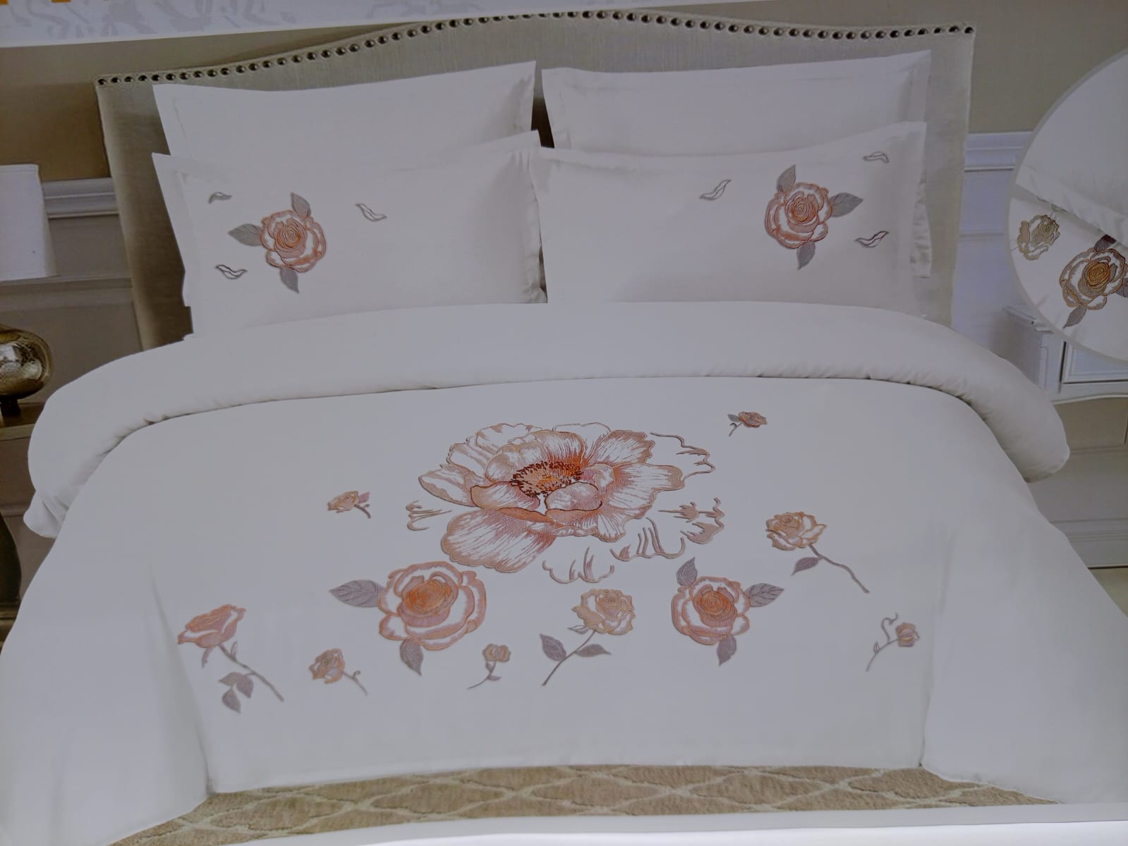 🔥 SPECIAL OFFER 🔥 6 Pcs Tufted Duvet Cover Set 6x6ft – 1 Duvet Cover, 1 Bedsheet & 4 Pillowcases Cotton Blend Modern All-Season Bedding Set