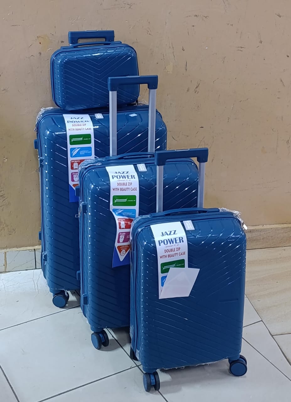 🔴 LAST CHANCE OFFER 🔴 4-in-1 Luxurious Unbreakable PVC Suitcase Set | Durable, Lightweight, Stylish Travel Bags | Smooth Zipper Closure | Size 4