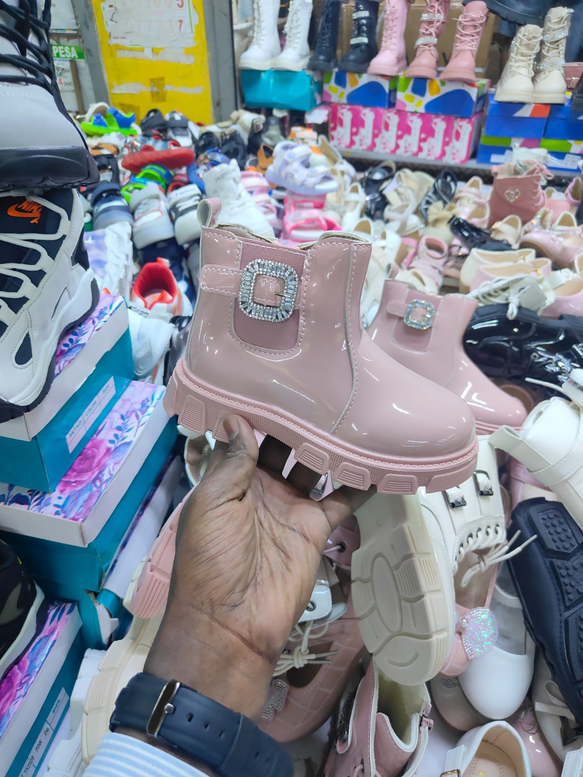 🏷️🔥 🎯 BEST VALUE OFFER 🎯 💥 – SUPER CUTE 👧 GIRLS’ BOOTS 👢 Fashionable, Comfy & Durable ✅ Perfect For School & Play AT AFFORDABLE PRICE 🛍️✨ And of very high quality