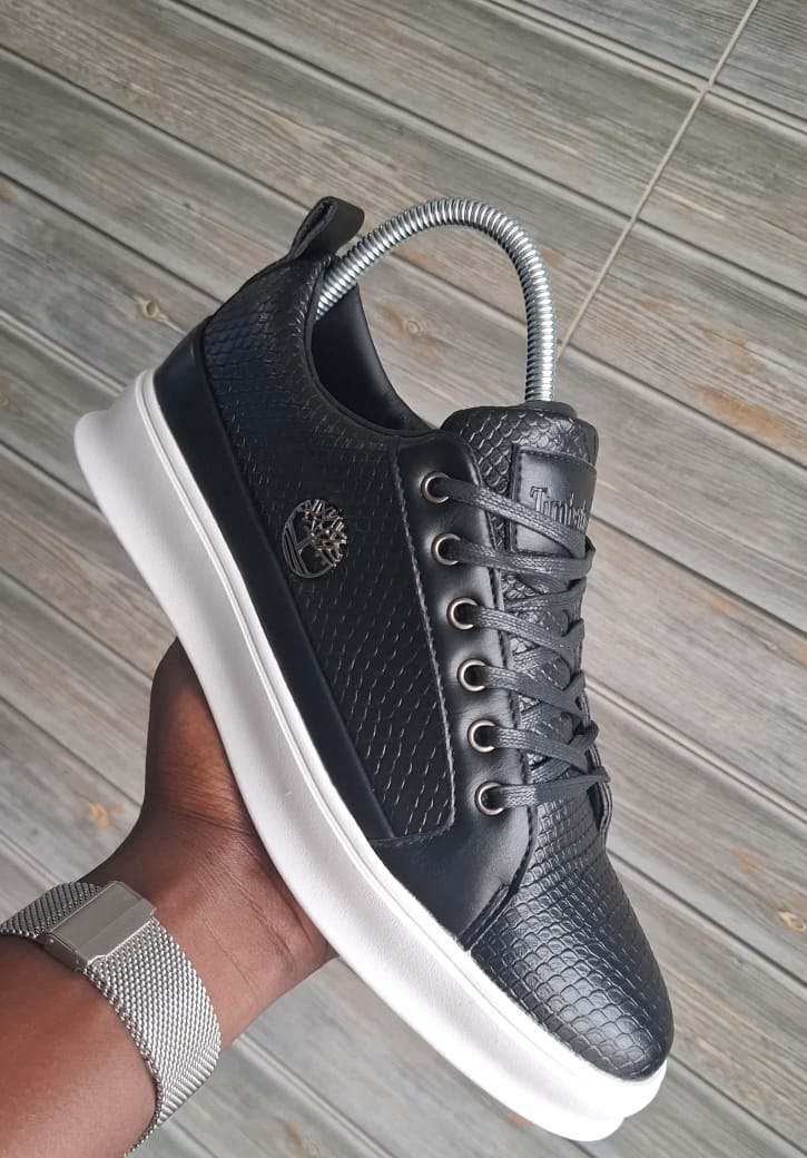 💎 EXCLUSIVE OFFER 💎 - 1 Pc Men’s Flat Shoes | Genuine Leather Lace-Up | EVA Foam Cushion | Rubber Sole | Stylish, Comfortable Casual Sneakers