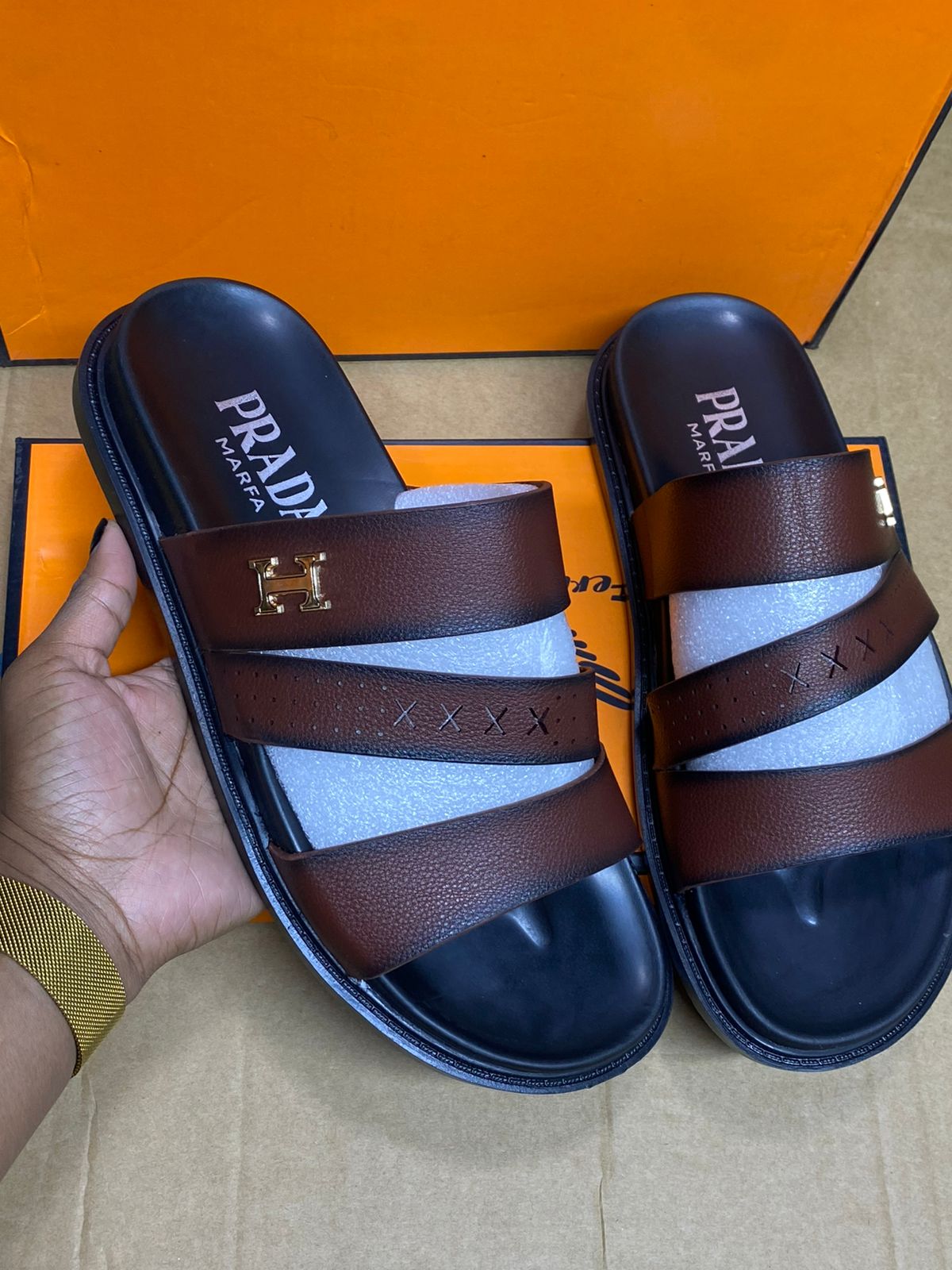 💰 LOW PRICE OFFER 💰 - A pair of men's flat shoes very high quality and at affordable price