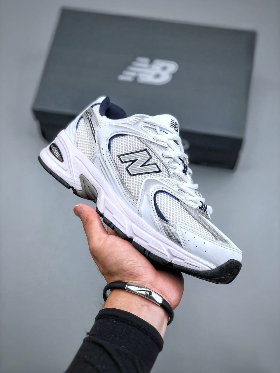 [🔥EMBRACE THE LATEST TREND 🤩🤩✨ !!! ] 1 Pair Classy Brand New Very High Quality Stylish and Luxurious New balance 530 Sneakers at an Affordable Price . Desiring To Serve The Best Expeience✨👌