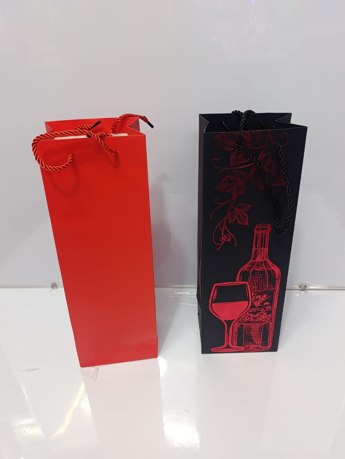 🔔 ALERT OFFER 🔔1PC Valentine’s Wine Gift Bags – Romantic Love Packaging Bag for Wine Bottle Gift