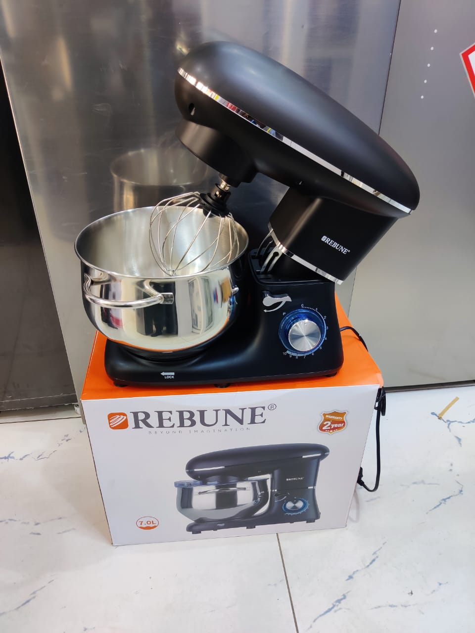 🟡 REGULAR OFFER 🟡 Rebune 7L Stand Mixer 1200W – 6 Speeds Stainless Steel Bowl, Heavy Duty Electric Kitchen Mixer Black