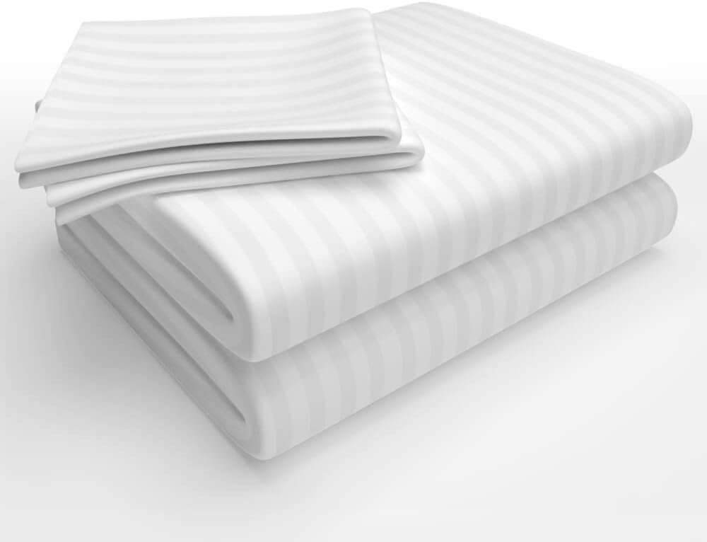 6*6 Stripped Cotton Duvet Cover Set White 4pcs ( 1 Duvet Cover, 1 Bedsheet, 2 Pillowcases)