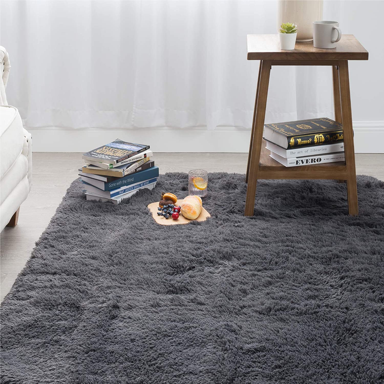 7 By 8 Luxurious Soft Fluffy Carpet - Area Warm Rugs - Anti-Skid
