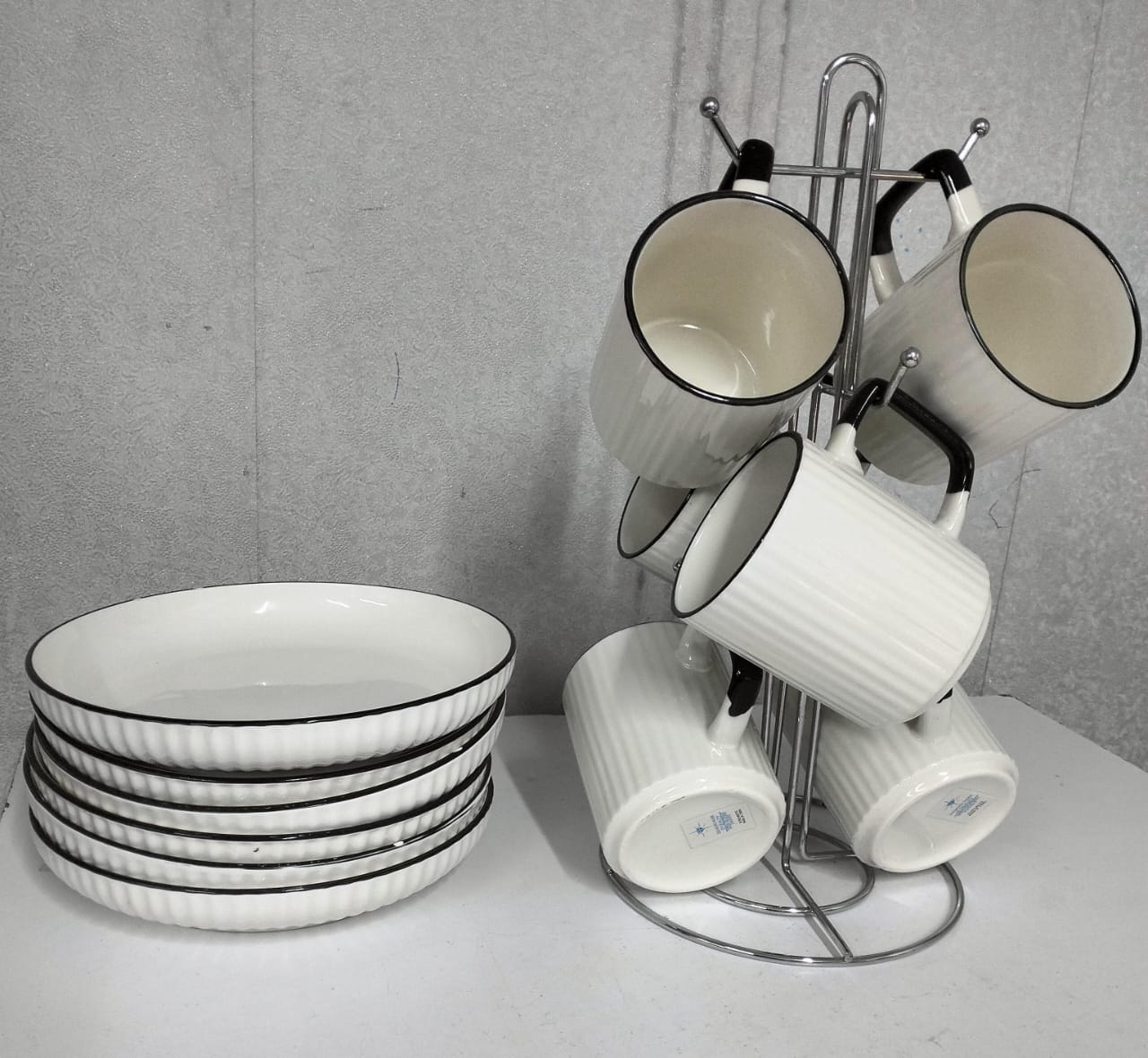 12Pcs japanese set(Contain:6cups,6 side plates)