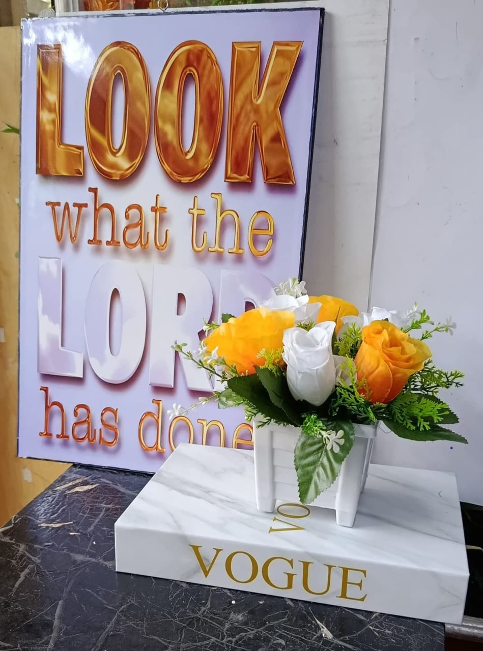 OFFER! OFFER! 3in1 Set (Set of size A3 portrait, decor/dummy book and vase with flowers)