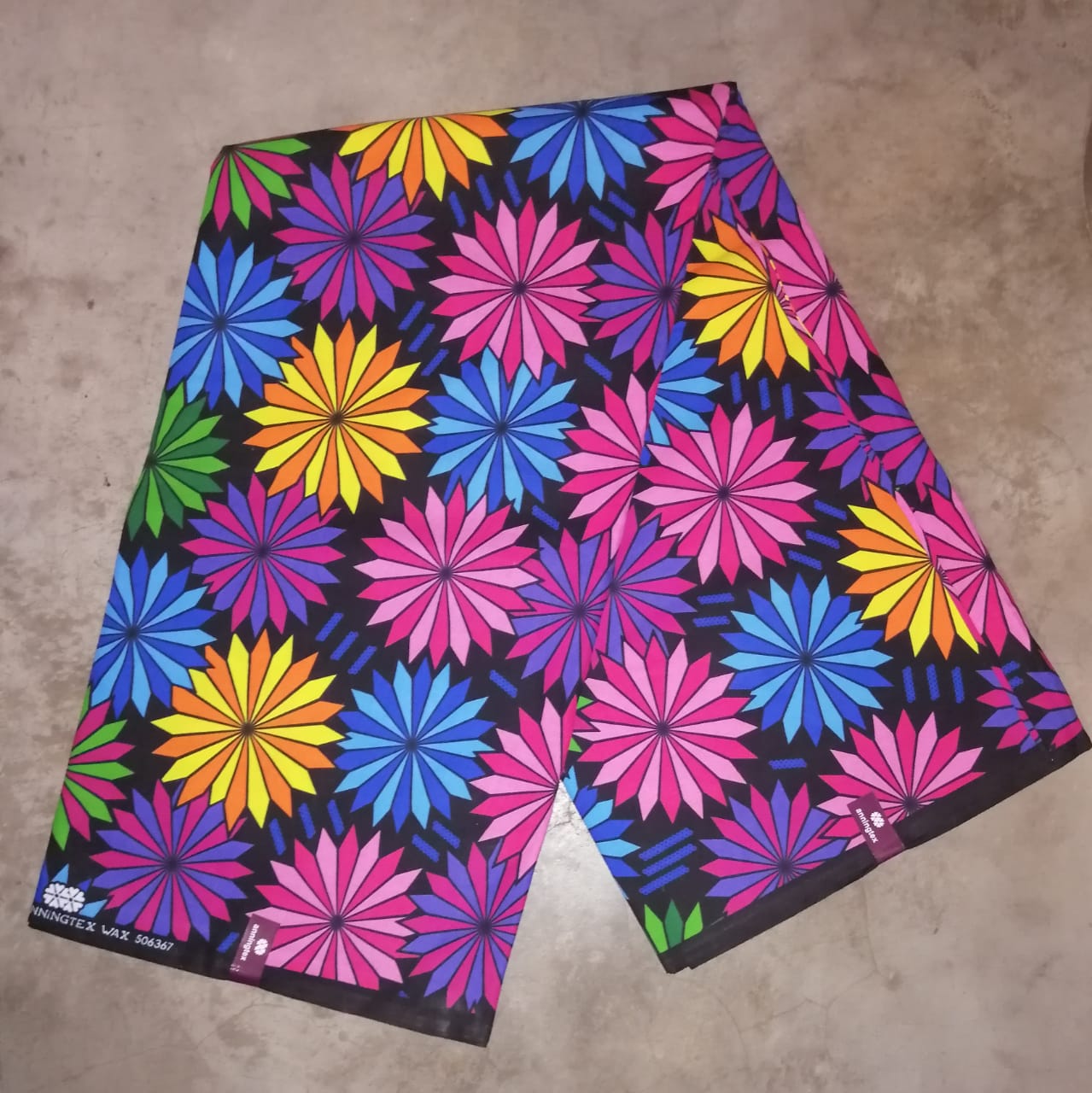 EASTER OFFER!!! WHOLESALE PRICE!100% Cotton Ankara Kitenge Fabric Material for Ladies, Men, Women &Children, African Family Wear Stylish Fashionable Prints &Designs FOR Weddings Outfits Party Dresses