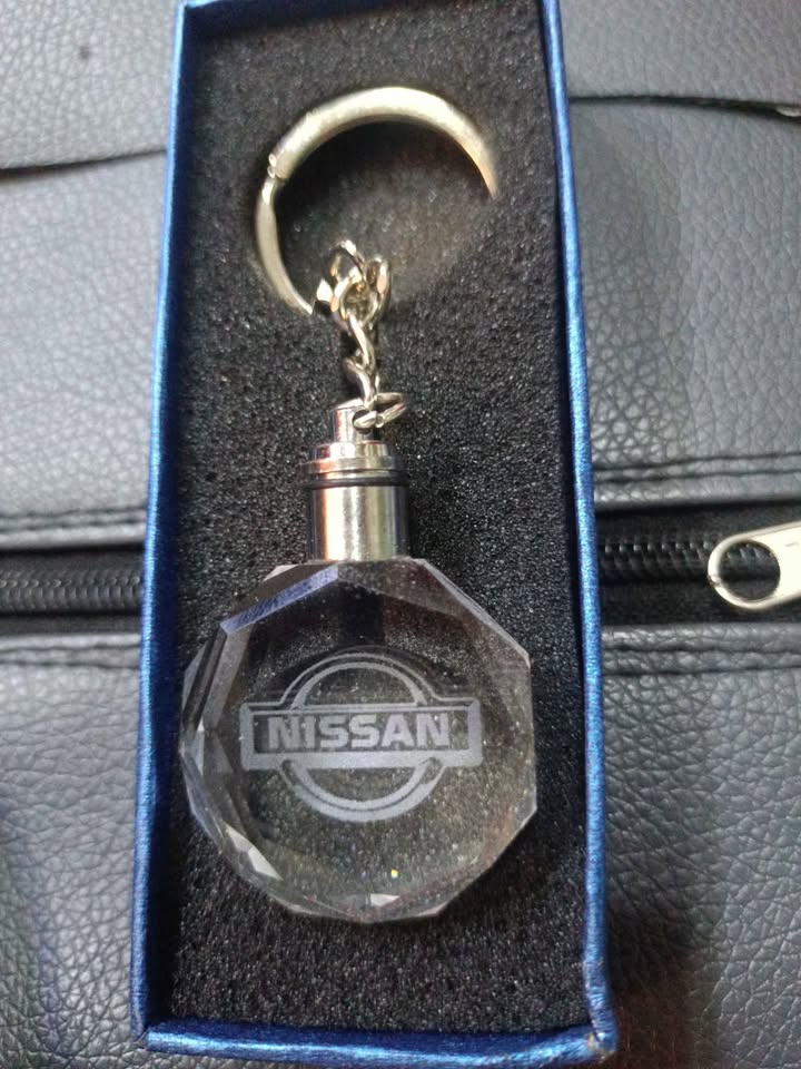 Crystal Car Key Holder With LED Light Key Chain Holders Keyholder