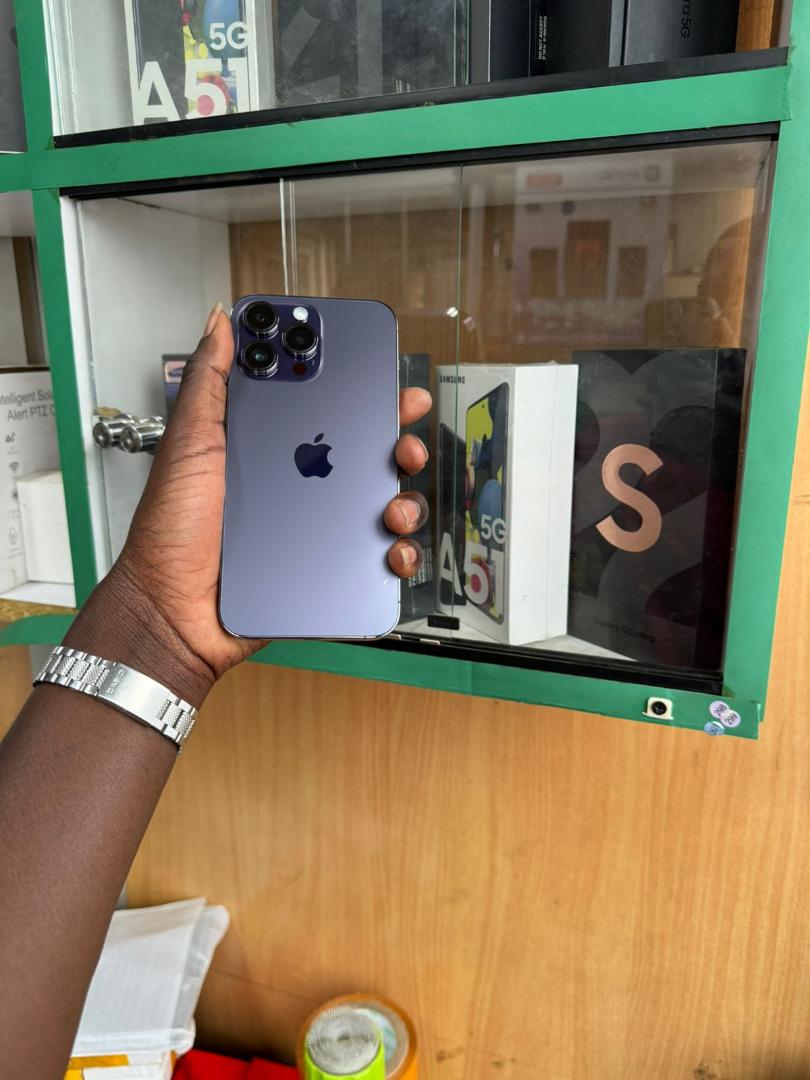 Apple iPhone 14 Pro Max 512GB - Unlocked, 5G, Super Retina XDR, Pro Camera System, All-Day Battery Life