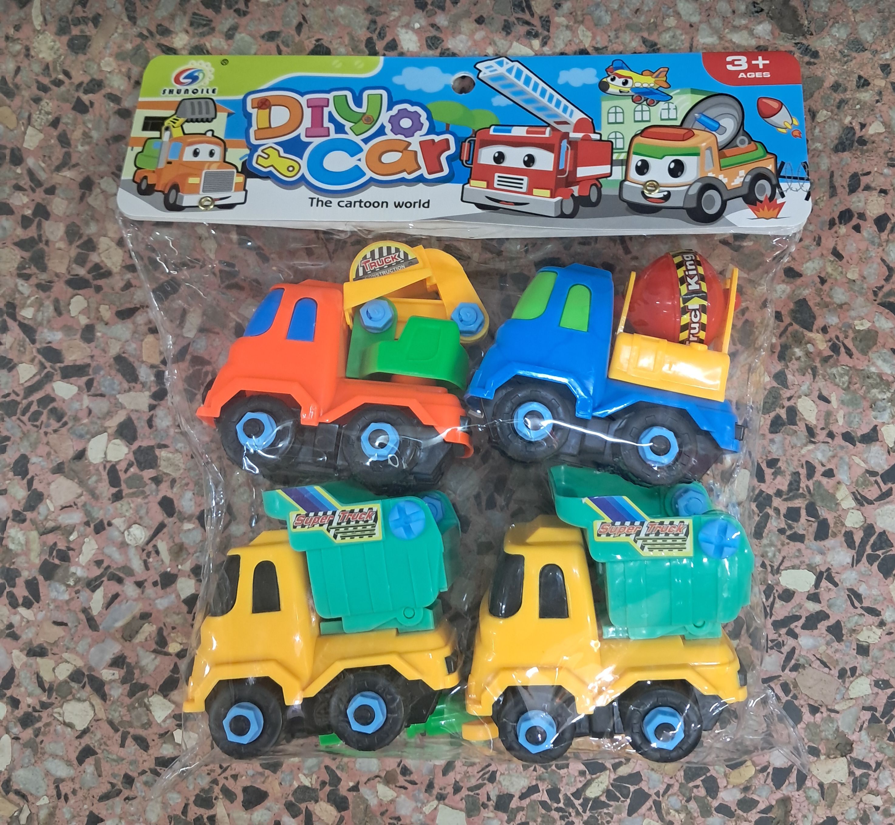 4 in 1 Assembling DIY Cartoon World Toy Car".