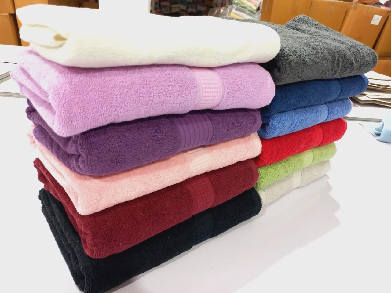 Utopia Premium Jumbo Bath Sheet - 100% Cotton Highly Absorbent and Quick Dry Extra Large Bath Towel - Super Soft HSS Hotel Quality Towel - 90x180cm