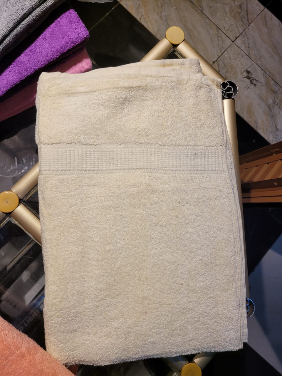 Utopia Premium Jumbo Bath Sheet - 100% Cotton Highly Absorbent and Quick Dry Extra Large Bath Towel - Super Soft HSS Hotel Quality Towel - 90x180cm