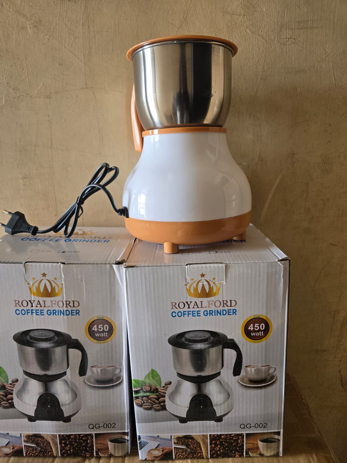 Cereal Grinding Machine (Dry Mill Grinder) 🌾
Turn your grains into smooth, fine flour quickly with this powerful and efficient cereal grinding machine designed for home and small business use.
✨ Key