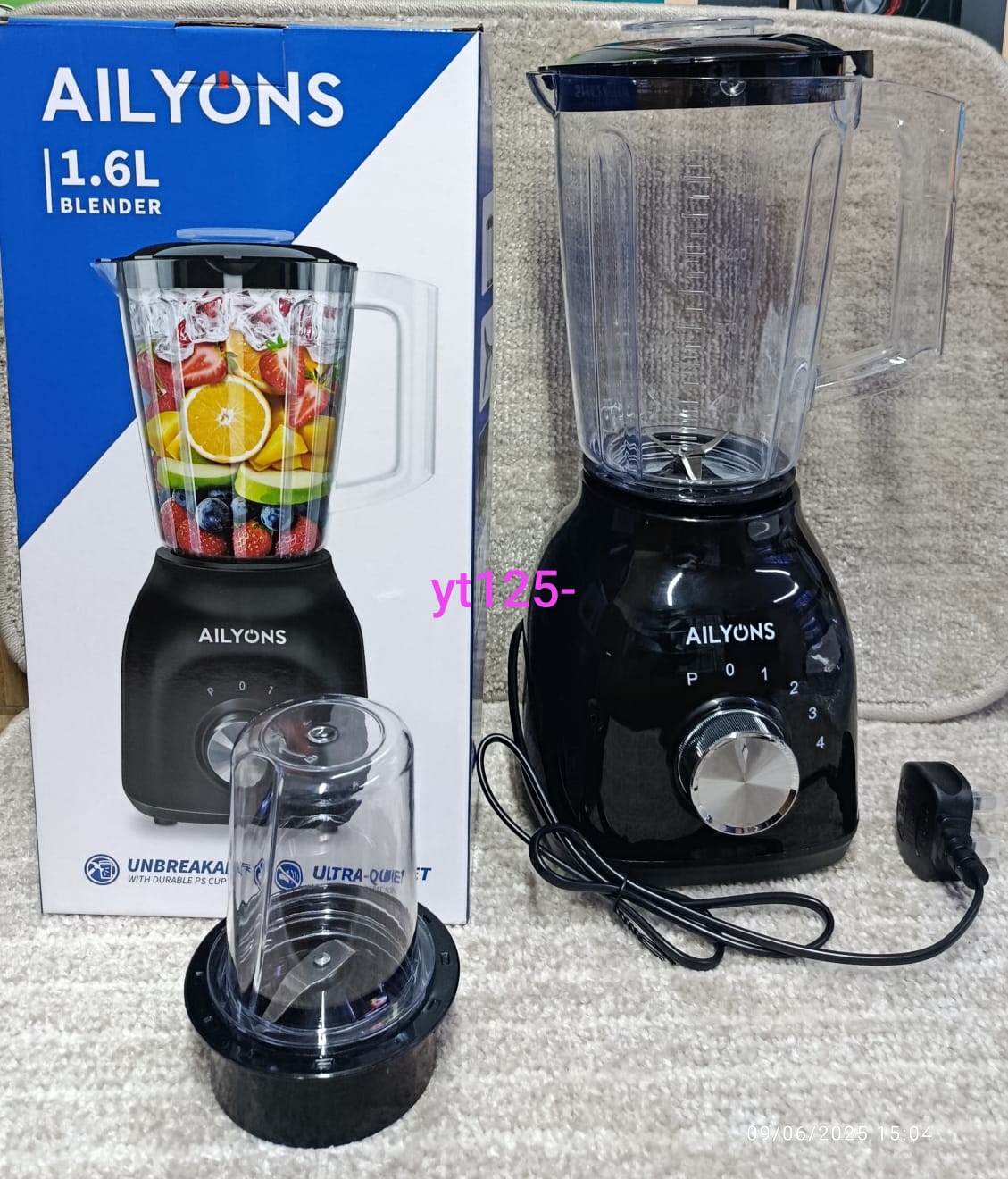 🥤🕳Festive Deal 🕳🥤AILYONS 1 Mixing Blender 2 In 1 With Grinder Machines 1.6L- it handles everything from smoothies and sauces to spices and coffee beans. The generous 1.6 litre jar is ideal