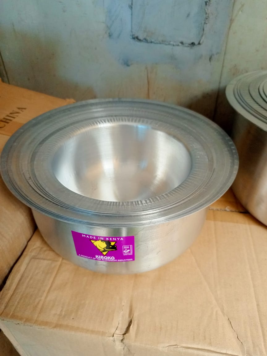 SUFURIA SET. Kiboko heavy duty sufuria, Maintains the proper cooking pressure automatically. Ensures that you spend less time cooking and more quality time relaxing with family and friends.