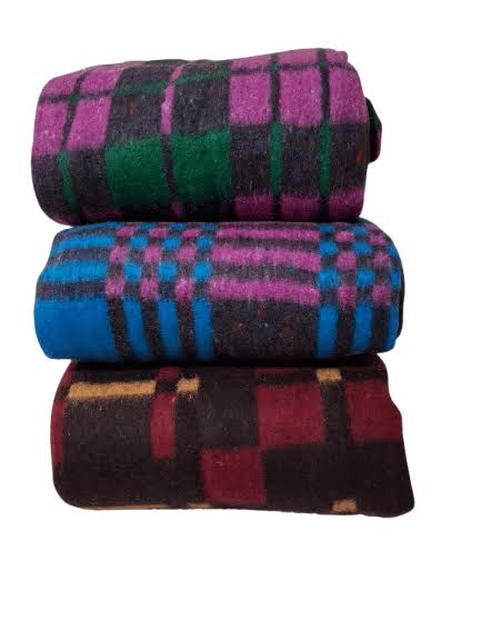Warm School Blanket for Students - Comfortable Affordable warm soft for dorms hostels guest bed blanket - Back to School