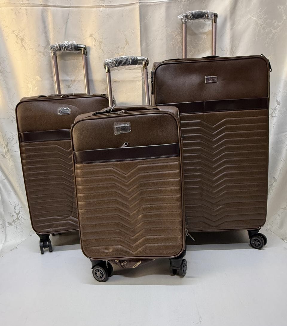 🪻STYLISH SUITCASE📍🪻Pioneer 3in1 PU Pioneer Leather Suitcase Airport Bag.It comes with a set of 360-degree wheels for convenient movement. It is large and spacious enough for your belongings. Ideal