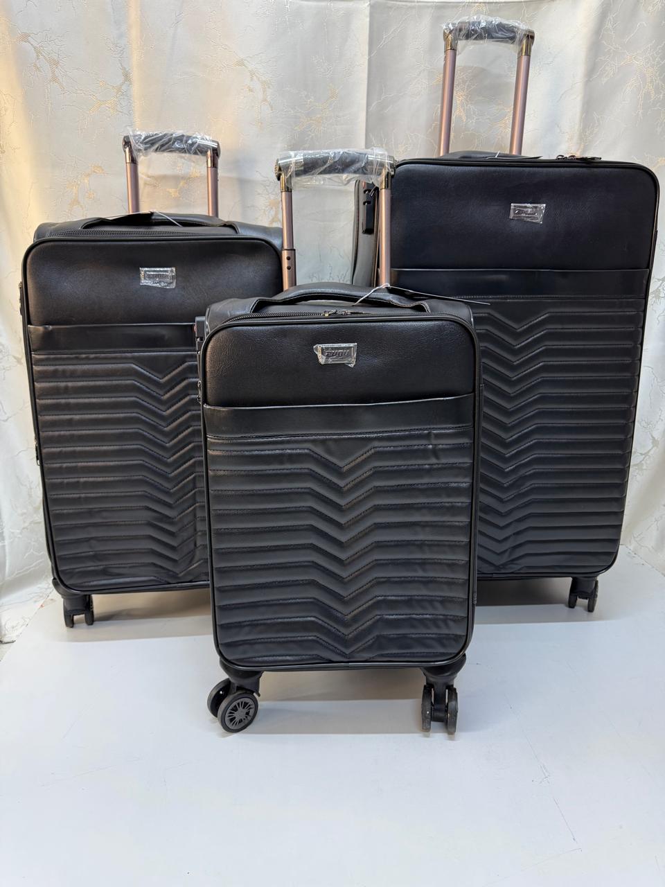 🪻STYLISH SUITCASE📍🪻Pioneer 3in1 PU Pioneer Leather Suitcase Airport Bag.It comes with a set of 360-degree wheels for convenient movement. It is large and spacious enough for your belongings. Ideal