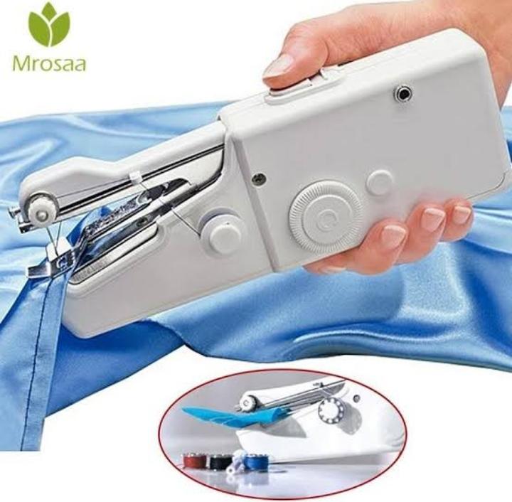🦋Handy Stitch Electric Hand-held Mini Sewing Machine😶‍🌫️This mechanical sewing machine making it more than adequate for any quick stitching job.
this handheld sewing machine is small enough to be s