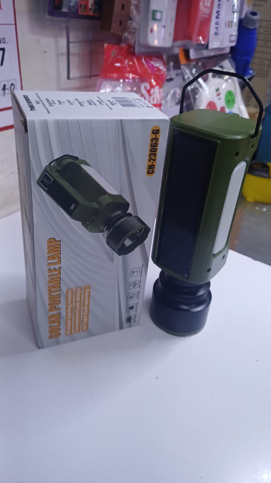 Torch Flashlight Bright LED Solar Portable Lamp with Multiple Lighting Modes Waterproof Solar Torch USB Powerful Battery wt Charge Level Indicator Rechargeable Torch😶‍🌫️built-in long-life and free-m