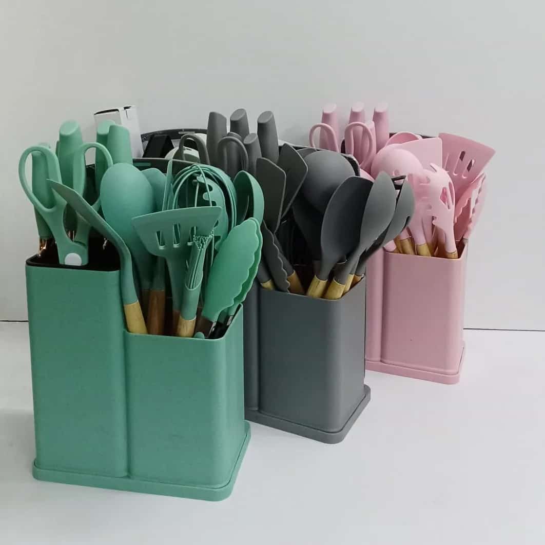 19 PCs Silicone Spoon Set With Knives AND A cutting Board NO MORE HUSTLE BUY ONE ITEM AT A TIME AT A VERY HIGH COST BUY OUR SILICONE WHICH HAS A WHOLE SET OF KITCHEN FLATWARE