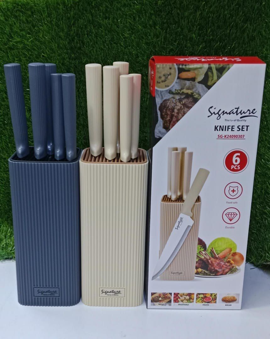 Signature🔥🔥 knife set- 6 pcs High Quality Knife Set// 5 Knives and a Block Holder.-🛒Made from high quality stainless steel material which is known for its durability,resistance to corrosion& abilit