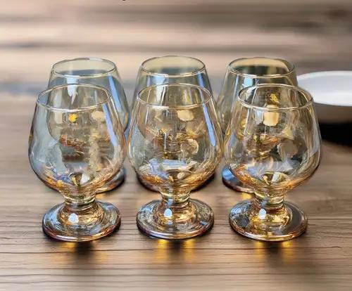 COGNAC GLASSES. 6pcs Gold Brandy cognac glasses set, For serving whisky, wine etc, Easy to clean, Durable glass material, Adorable and executive