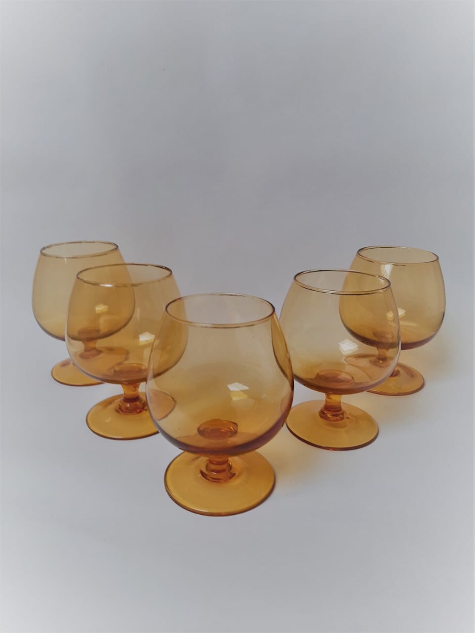 COGNAC GLASSES. 6pcs Gold Brandy cognac glasses set, For serving whisky, wine etc, Easy to clean, Durable glass material, Adorable and executive