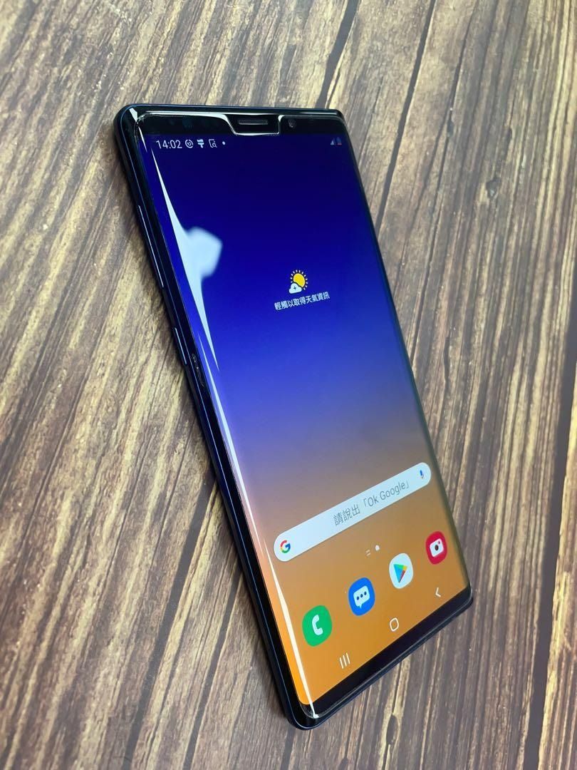 REFURBISHED  CLEAN 99% SAMSUNG NOTE 9 256GB ROM 6GB RAM  DISPLAY 6.4 INCHES REAR CAMERA 12MP FRONT CAMERA 8MP BATTERY CAPACITY 4000 Mah ANDROID 10 BLACK