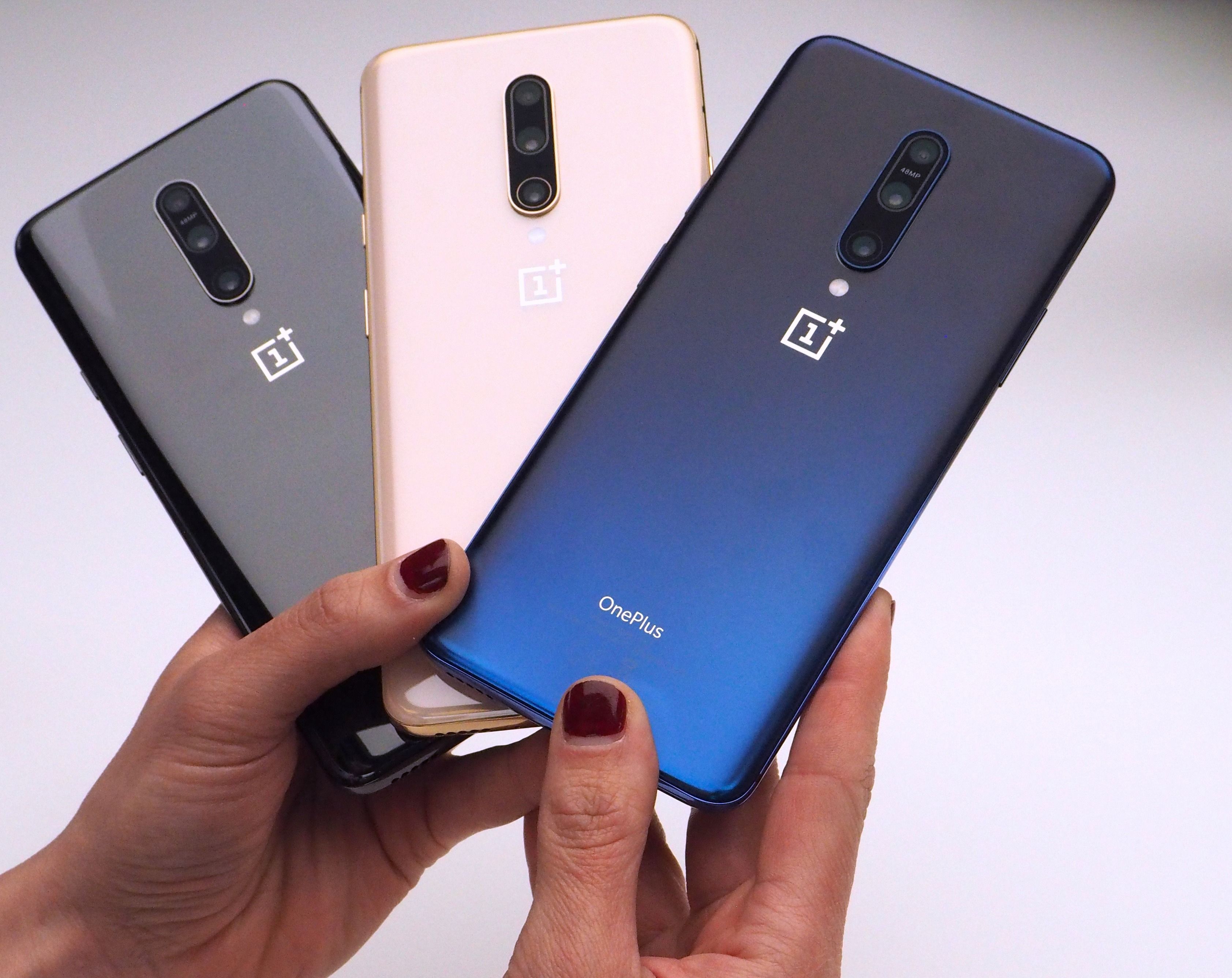 REFURBISHED CLEAN 99% ONEPLUS 7 PRO  256GB ROM 8GB RAM CURVED  DISPLAY 6.67 INCHES REAR CAMERA 48MP + 8MP + 16MP FRONT CAMERA 16MP