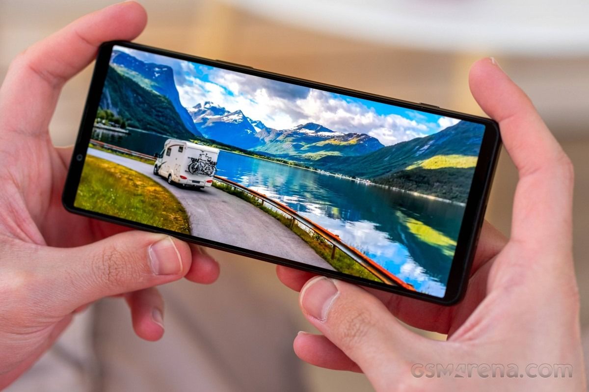 REFURBISHED CLEAN 99% SONY XPERIA 1 IV 256GB ROM 12GB RAM DISPLAY 6.5 INCHES REAR CAMERA 12MP + 12MP + 12MP FRONT CAMERA 12MP BATTERY CAPACITY 5000Mah